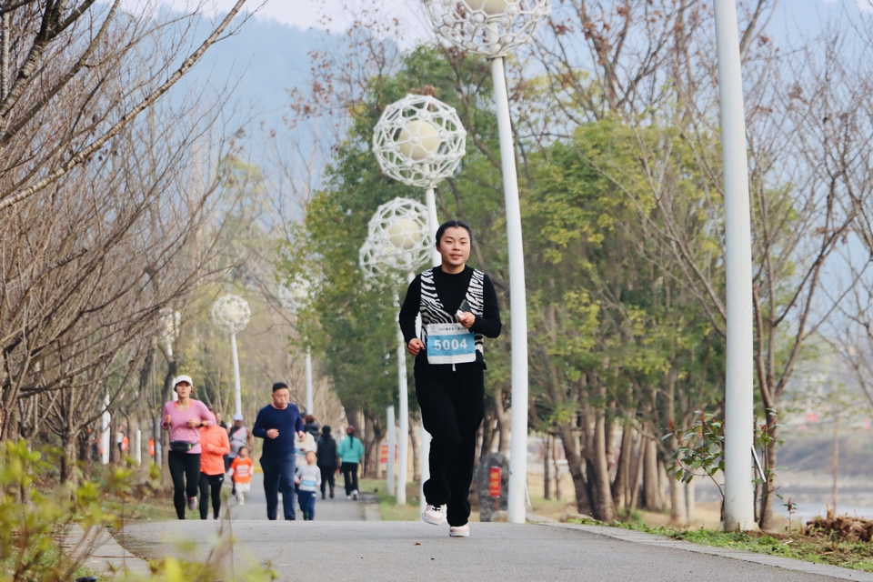 4FF88612-B85A-41AD-802F-1B0CB01746EF