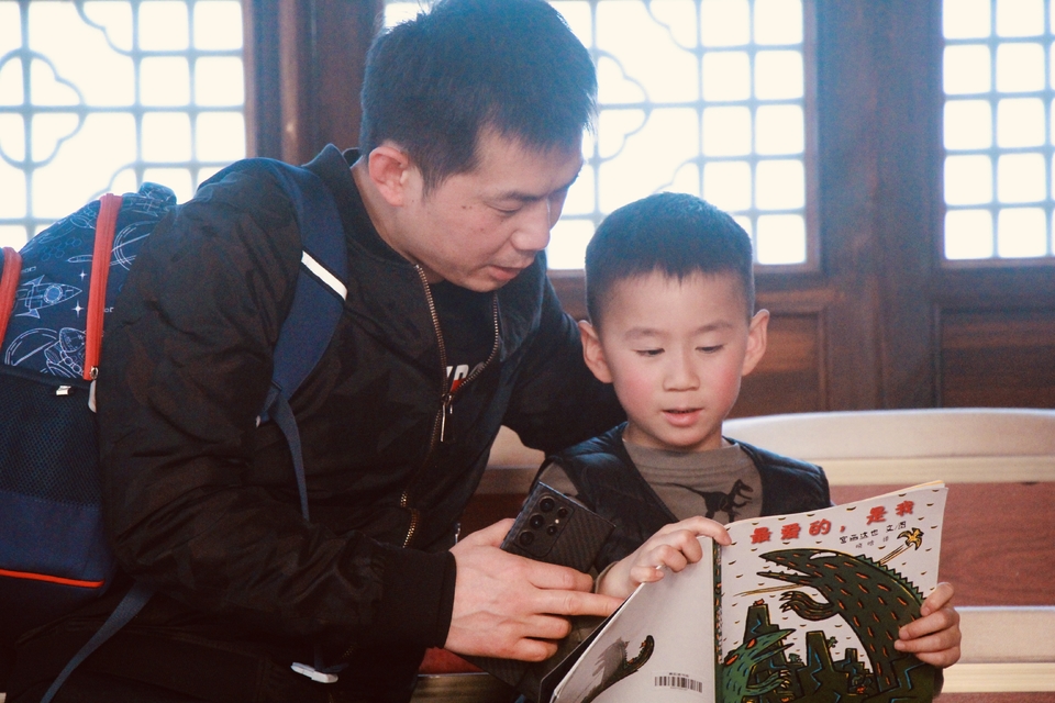 1E0B6710-B042-47CB-9290-0889969F4A69