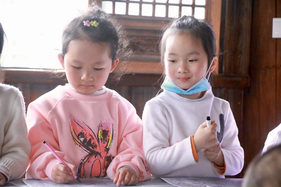 882A70BC-8387-4FFF-B301-B08683BC0DE5