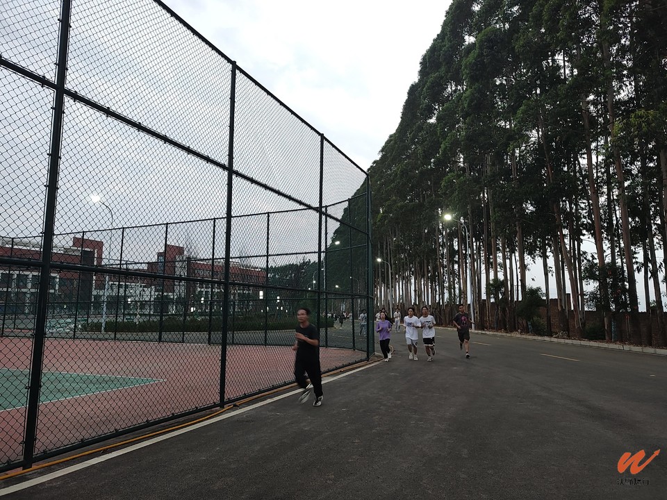 fGKOIvJSVzzKS3HFc_L9x-WOhKuyGxnTO930DGru0AaqJygSC_kPODN7kUM7HdwF