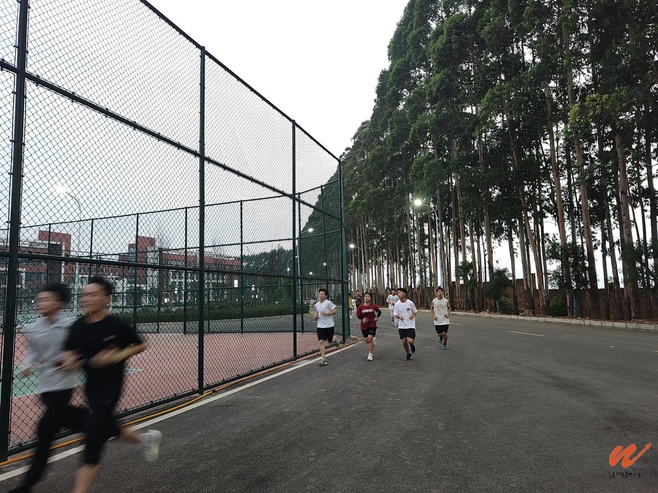 fGKOIvJSVzzKS3HFc_L9x29kYkDhjcK5JJZ3CwGbpaH35EpnpWwHm3owJm9stNGK