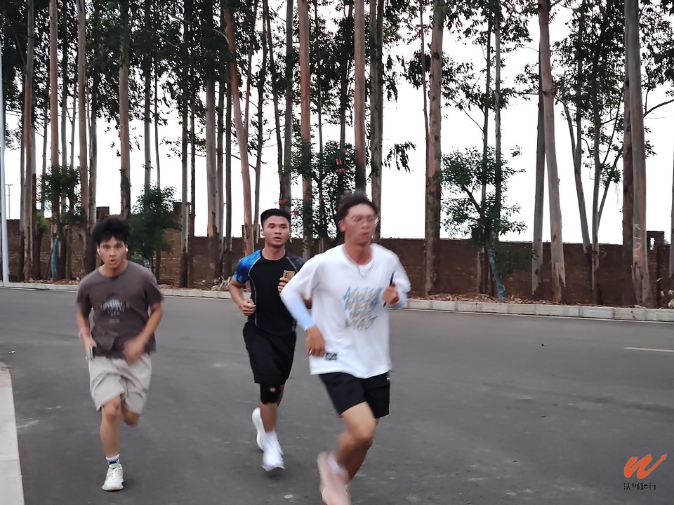 fGKOIvJSVzzKS3HFc_L9x87CsHqzWmq77ZR1Do5k2kw9FJYlfM_oInIOaJHA6CzS