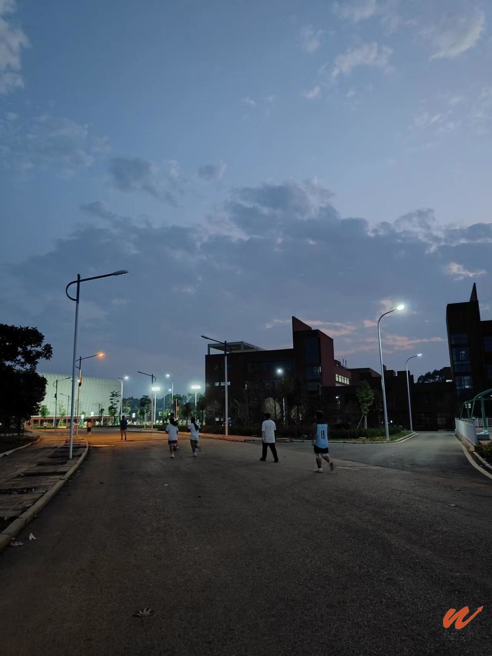 TmJCP0GAAHnbEz8H8E50ZI3q9uKvbPdMjMWZCA6ZMoqcCwOcDyOx4kyu6WsaCony