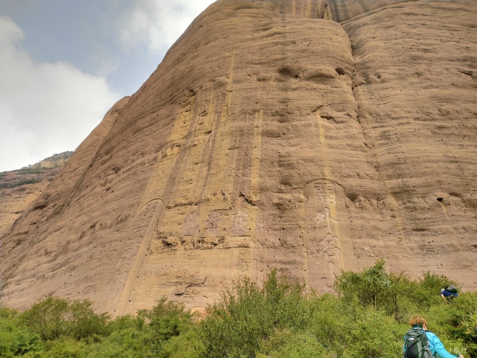 8_Grq1cmlJS8-WxgfiOwFpsgAwrDIqOmpVdKJeOe3eFKo_a3BOOBFipj18uBg7pX