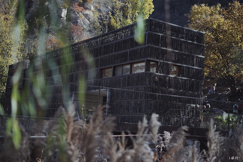 mmexport1603549489451