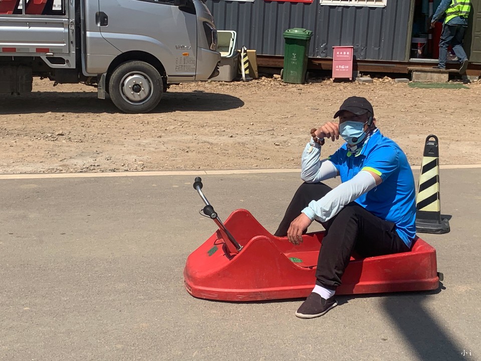 28990314-01A8-41EA-B9A2-AEB54AF39C12