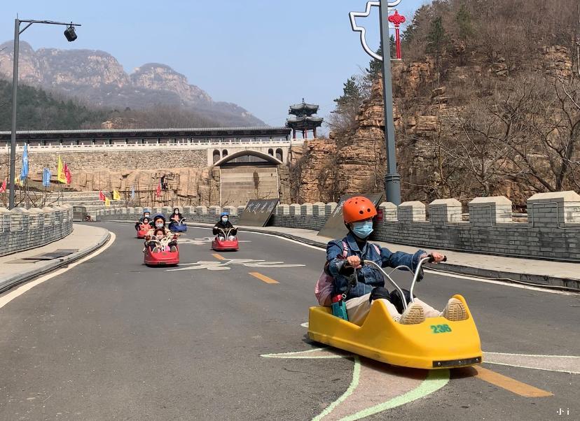 50E7357C-CD05-4DC4-B9EA-CCADC4E3EC71