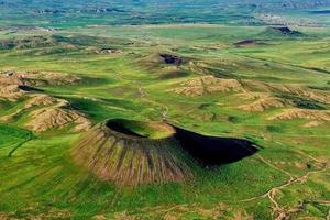 【端午3日• 乌兰哈达火山】一张照片引起的冲动の火山草原-辉腾锡勒草原-网红黄花沟-涝利海-乌兰察布之夜