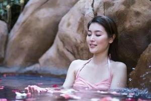 广州天天出发！清远佛冈森波拉温泉度假村〓¥339直通车纯玩2天游~森波拉火山温泉+森波拉奇妙世界，住森林皇宫酒店