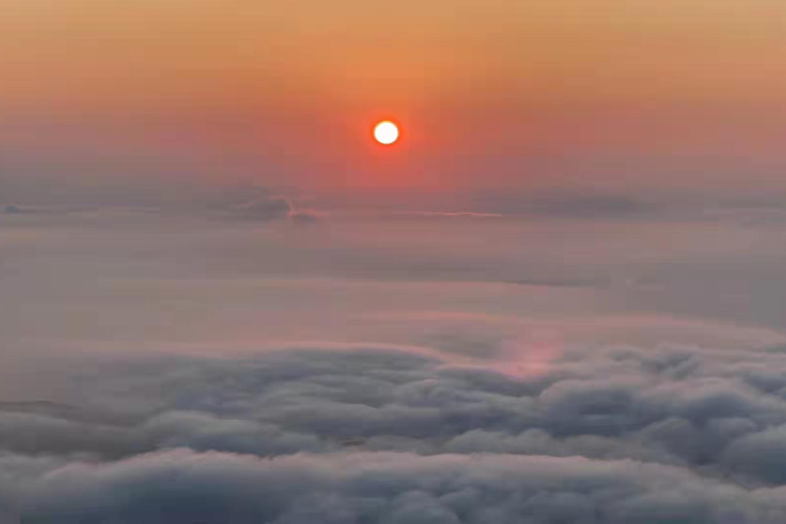梧桐山山顶的2018新年第一缕阳光|摄影|风光摄影|Gordon视界 - 原创作品 - 站酷 (ZCOOL)