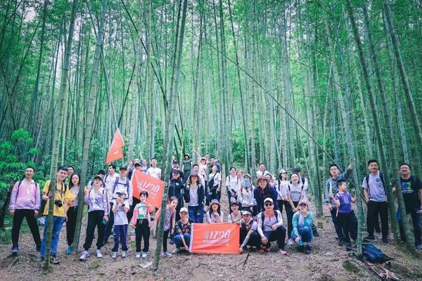 【入门徒步】5.29周日，从化星溪线竹林休闲徒步，品竹筒饭摘李子逛古集市 