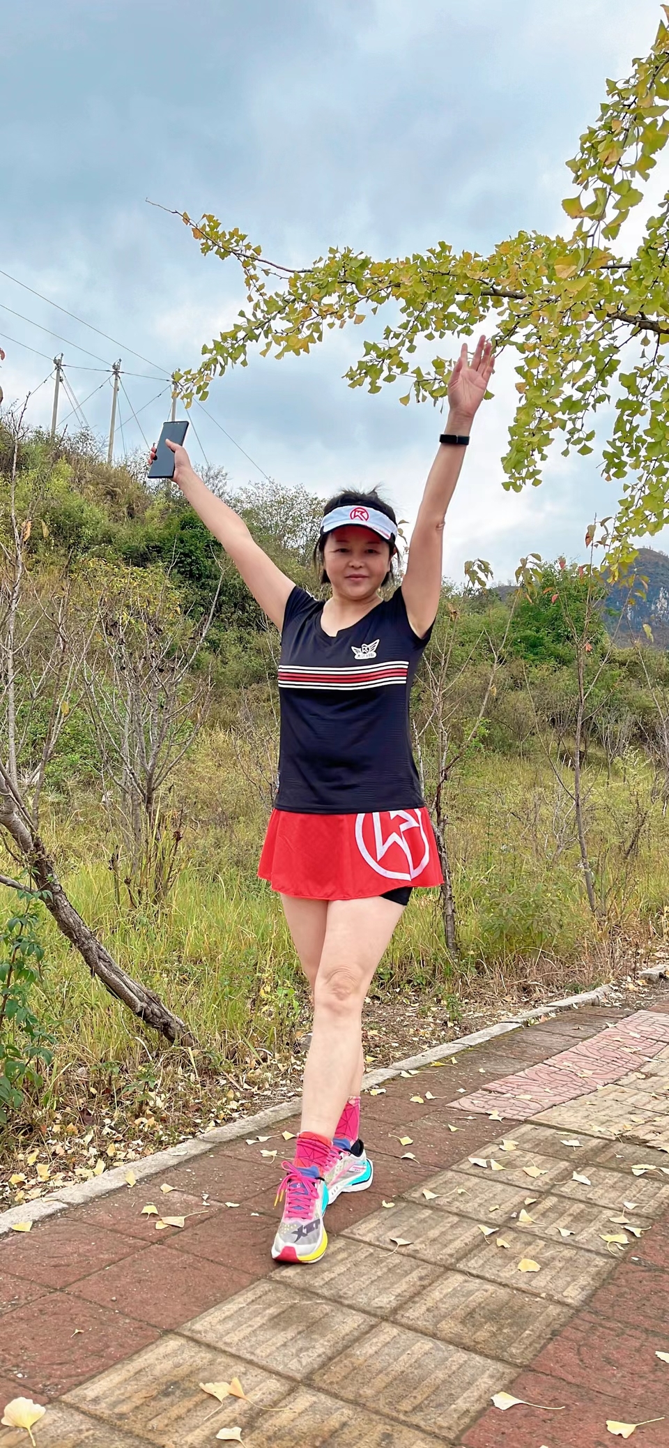 CZSMNiE-xpzCpdLxpP5zUGjRa3o1RPsysXUWb763NHum9TZEveJYM0Yxdtc-YHCe