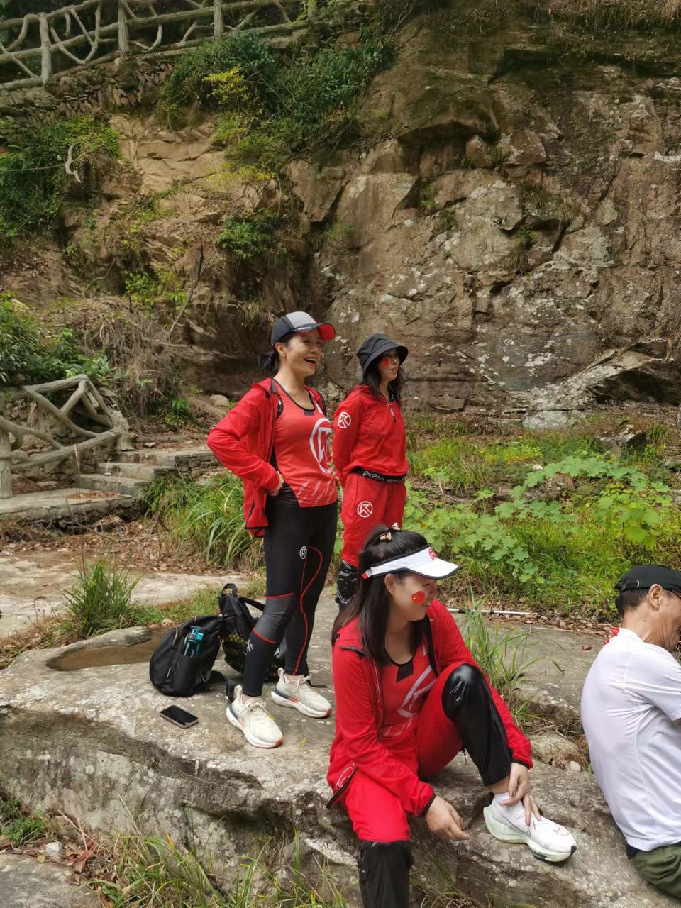 CZSMNiE-xpzCpdLxpP5zUO8VC3VjfWAZOK4SehOWTSsLWl0RzzPAh15ucYw0L36X