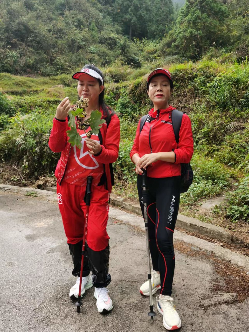 foDHQ0AdIykxxFJ5mumgMPIfpi9fsTuAK0zg1D_aa9Ueq-ia9uVvkCIUwh0wFqcn