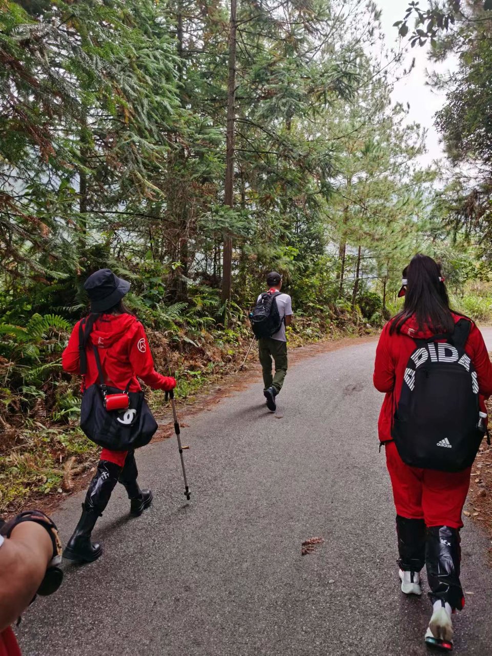 foDHQ0AdIykxxFJ5mumgMMtFXpp7SmC4i3H4MjngRcIGOjgfkenMWAoGeMCa7SZn