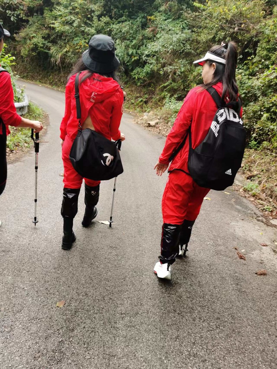 foDHQ0AdIykxxFJ5mumgMDfRDMj0LTBck3peI24-K6xI5PobiS17zb74xzN9ET9p