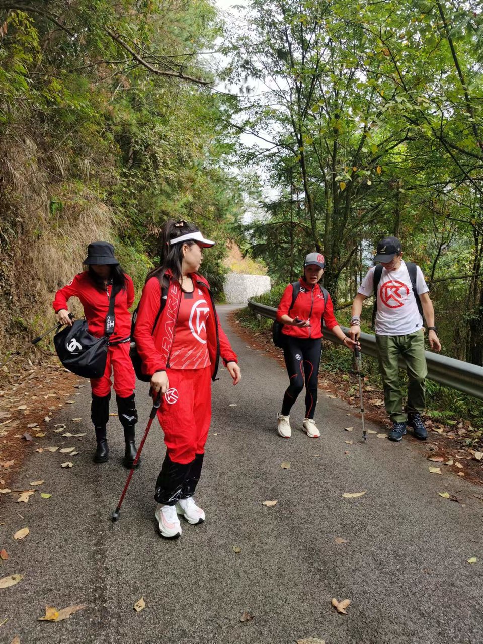 foDHQ0AdIykxxFJ5mumgMFIyxBLs6GxbqQtalCXe2abdTb9Z8PQDvFwh79TA9le-