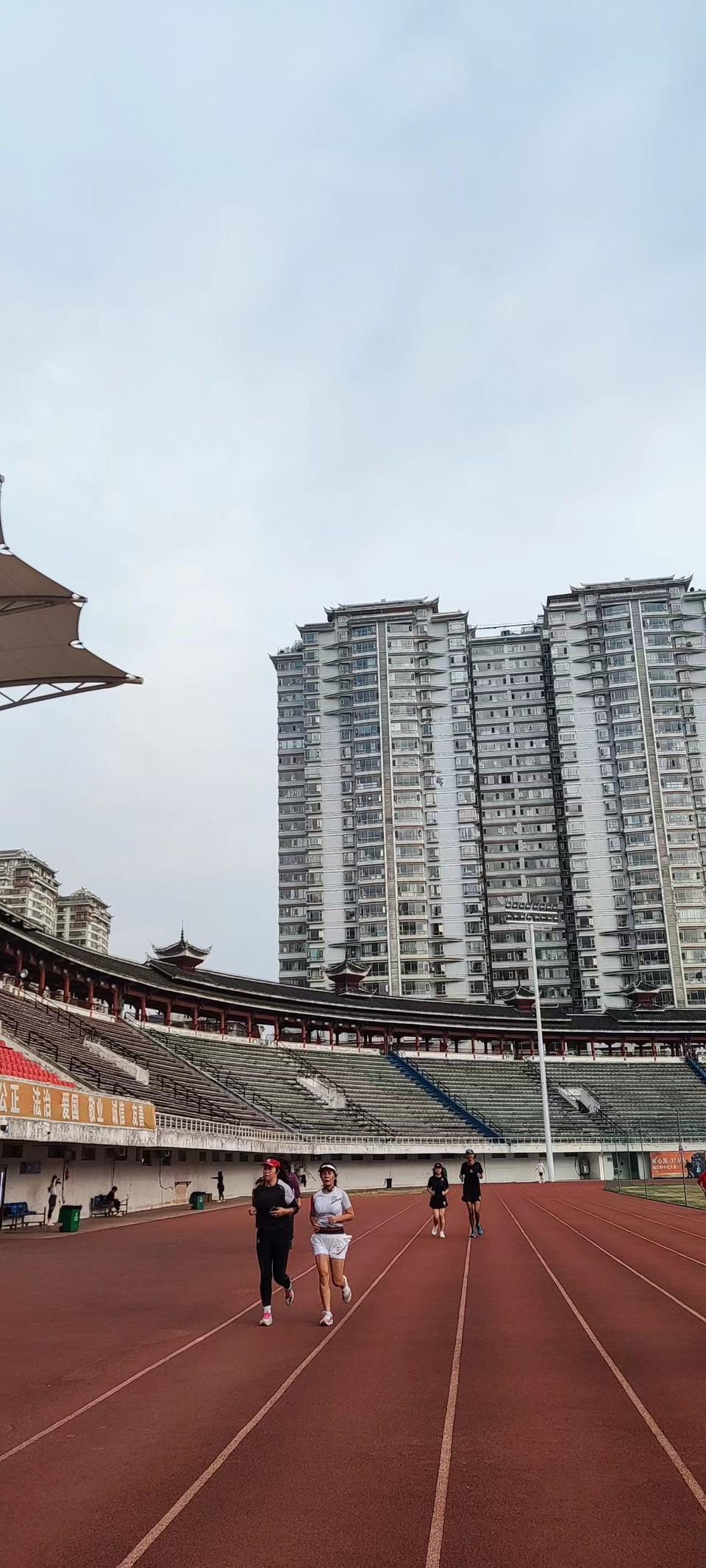 foDHQ0AdIykxxFJ5mumgMPpAaqegmWe1_uNGFYJbdJmo5DP27uPmWtS9OF1EQMef