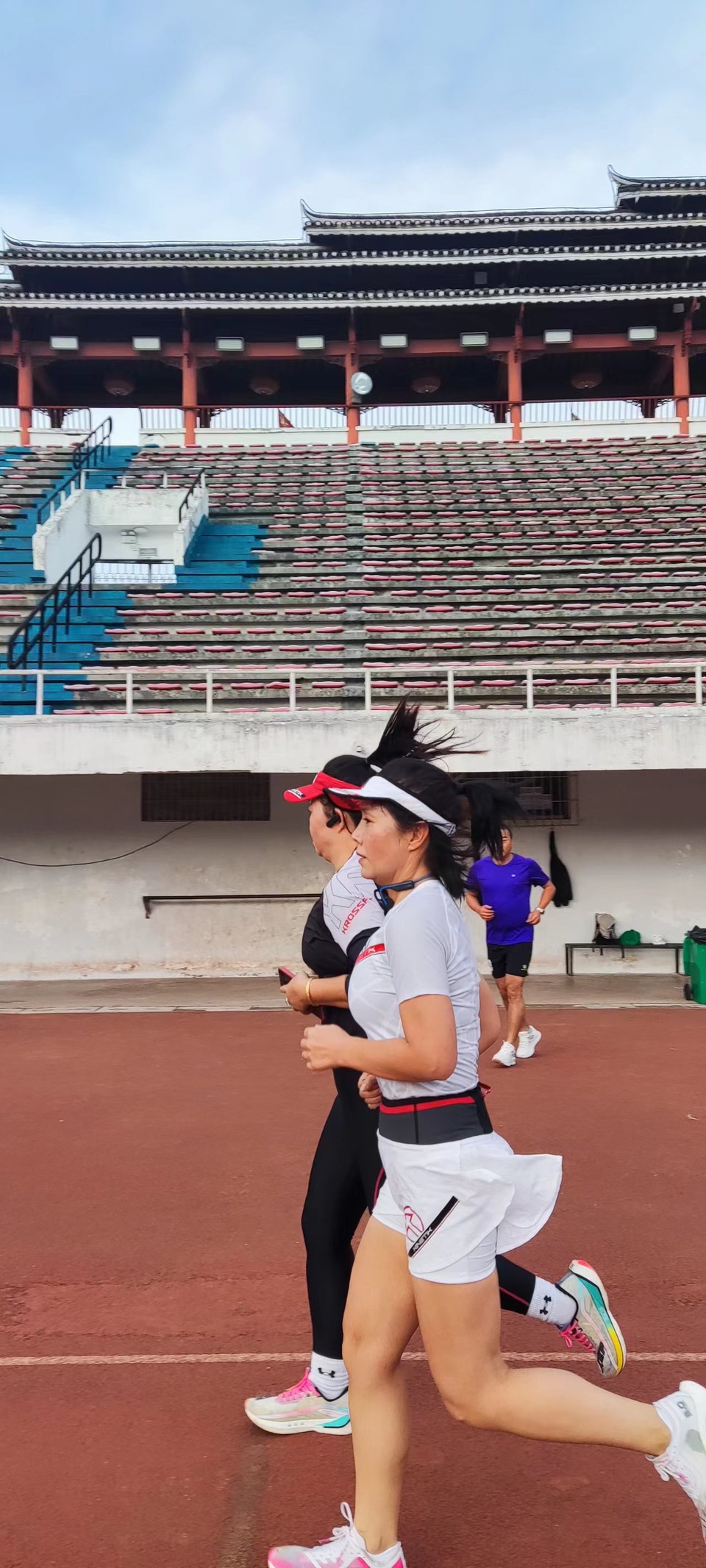 foDHQ0AdIykxxFJ5mumgMFxFbZnWCoqS84AJT0PhfkfIDWq_BiQ75IopZ6UoNECx