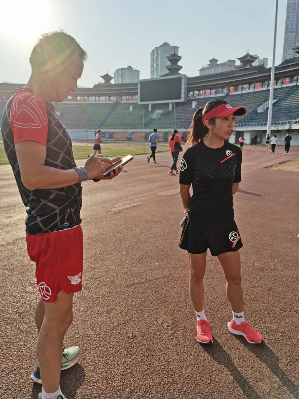 n2oZDk2Q_S24zmBl_UQS-BUub1ty6lINLHlbaGYmEBBpJIzlhKFEecnEaH6a95lG