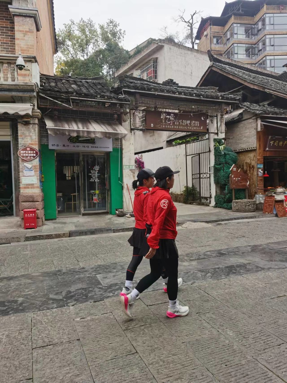 aftbsAg4Jwa-IpPM5APsb9F1OdgjG2NrPa_l3o6aMJ9mqt5L2HxZMJC5iPUMkbgs