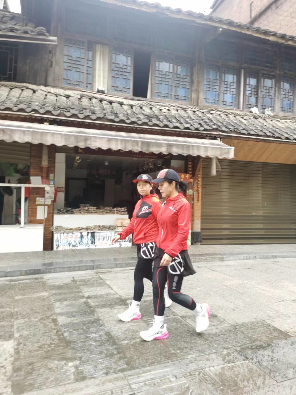 aftbsAg4Jwa-IpPM5APsb3ayuWgxvT-wGWUxTs0cvDQSp3GqCcnOcwhVWfO1tf38