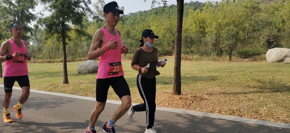 q5Y-qzoBVU5JHO9aPq_YRIo_2OmS-tI-oSjWm2_XyFOCUyrFAT7NGyf7QBoVxsoX