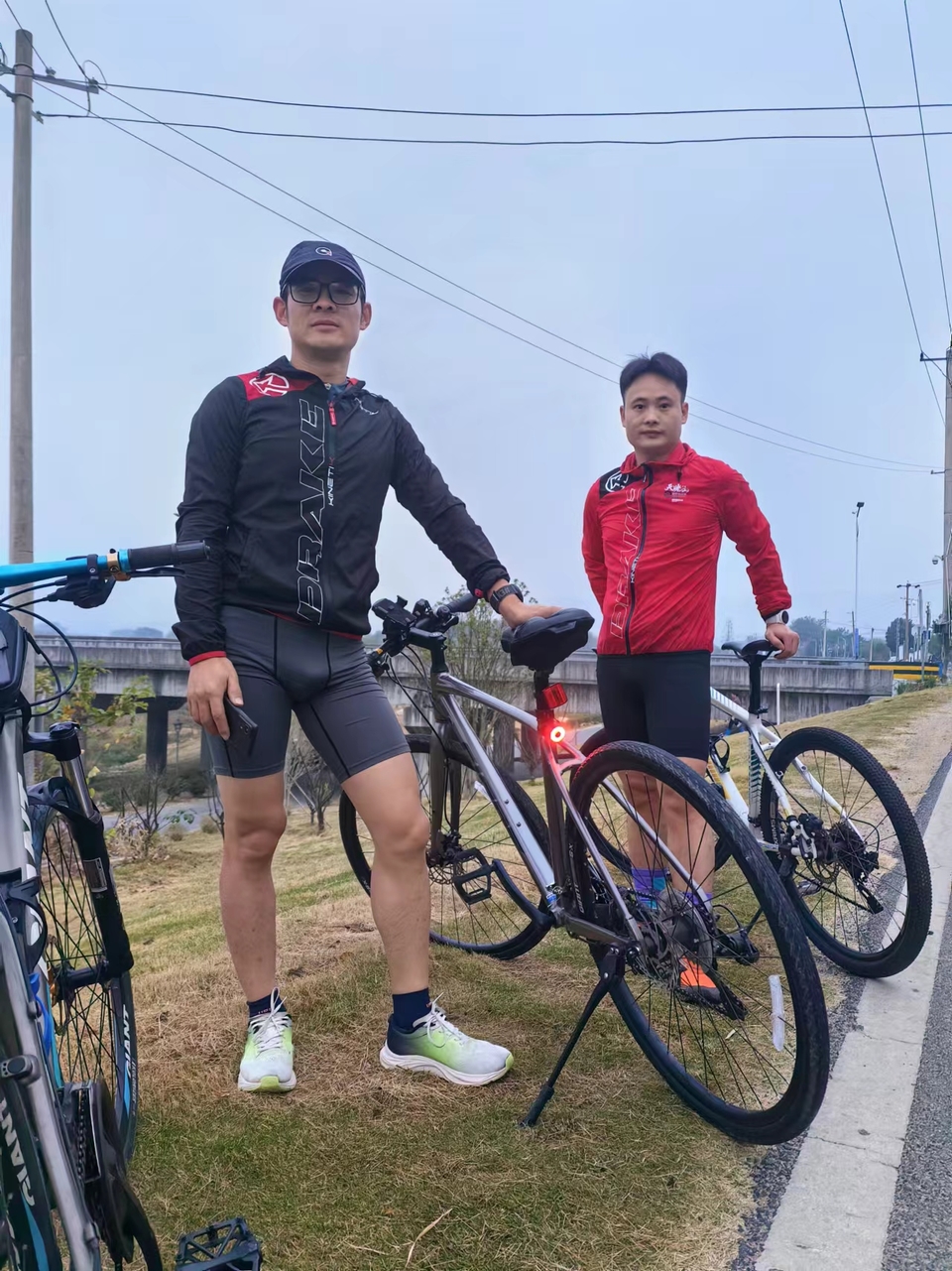 -YinF6gCTuWyFFE4srTqSV0EwS9zgJxVjCMxn4DopCfg4_zFN2X-UeW-YHUVGsQT