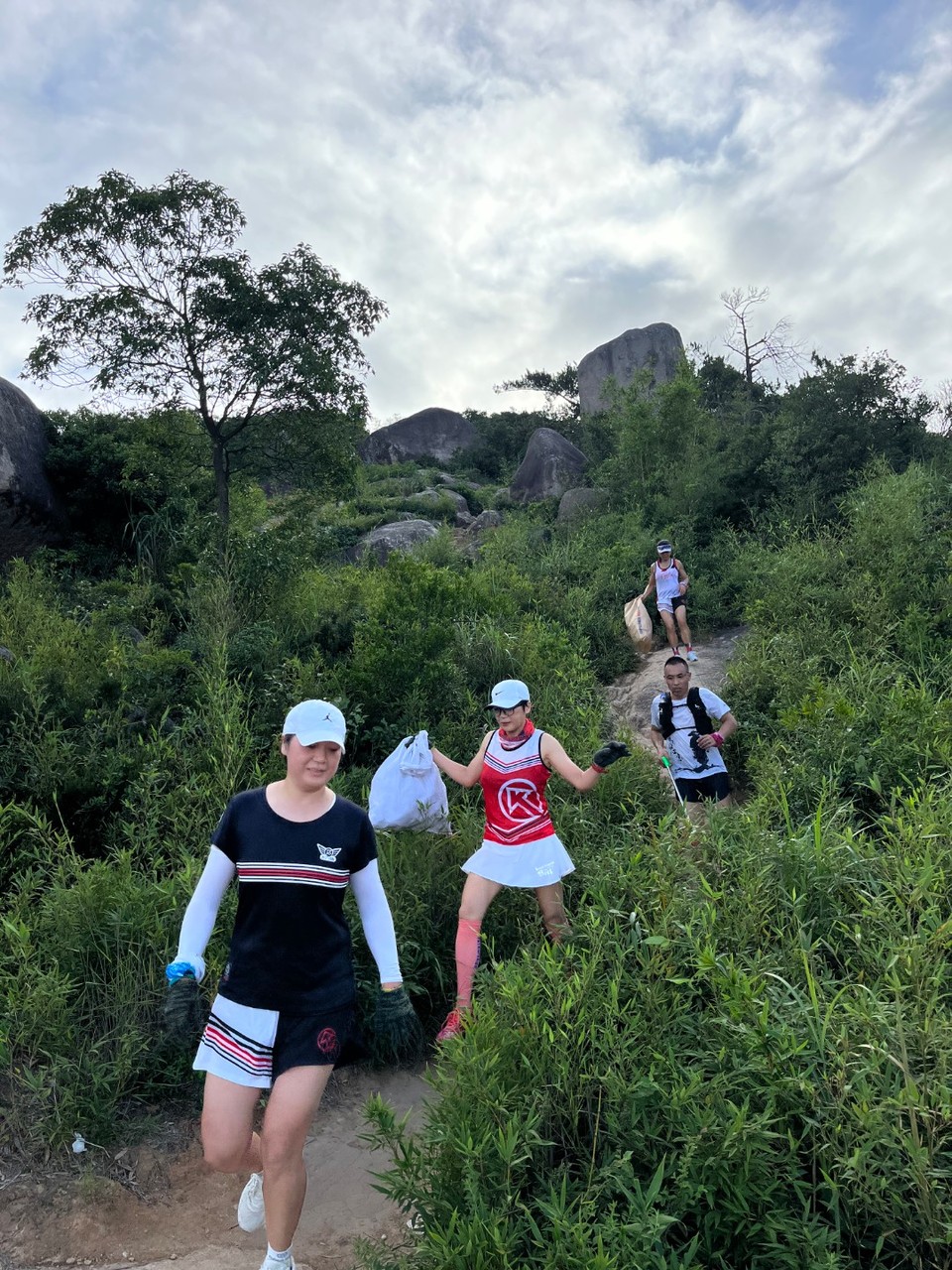 vmaTSzRgwZqjDnkktZpjinULLt3z2k3KtuulQN98IqnVhAk5MPVDx1pEpL_1lN4r