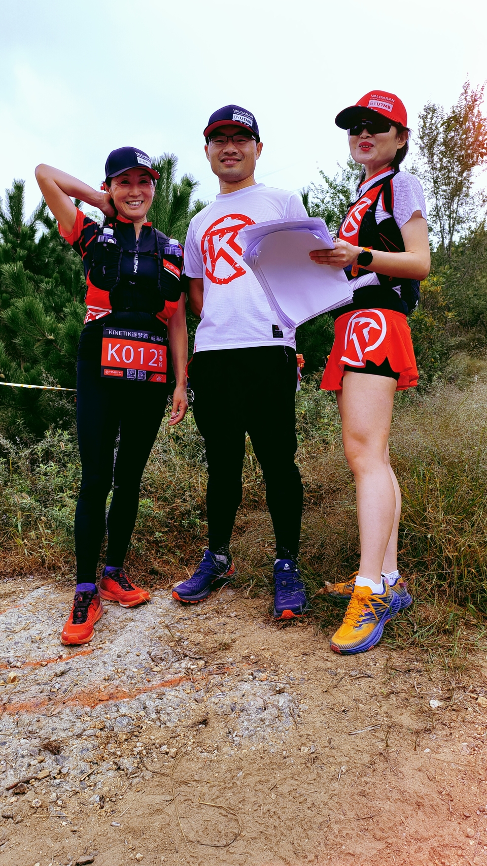 2CtSRSxq47-FgWQqGfLwbh_KsUdSNJHPE5JjywEefH1FtDffpVzPbuVkdbSC_hhI