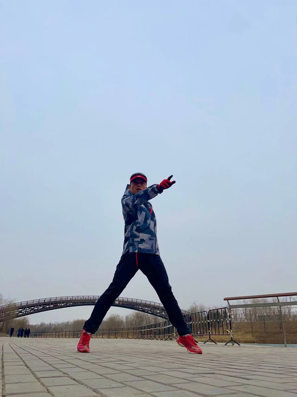 T5onr9EGvothcBpXKZSyCztd54EzXeCZraVeTdwZdzlR4y1WABsyCl9yfg4sa8VD