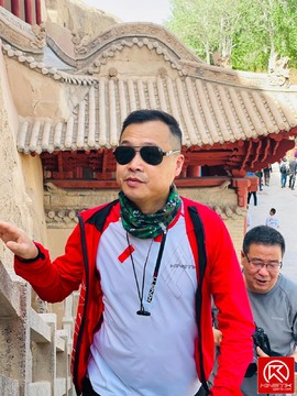 A13453DF-B92E-4AA1-82B4-802735660071