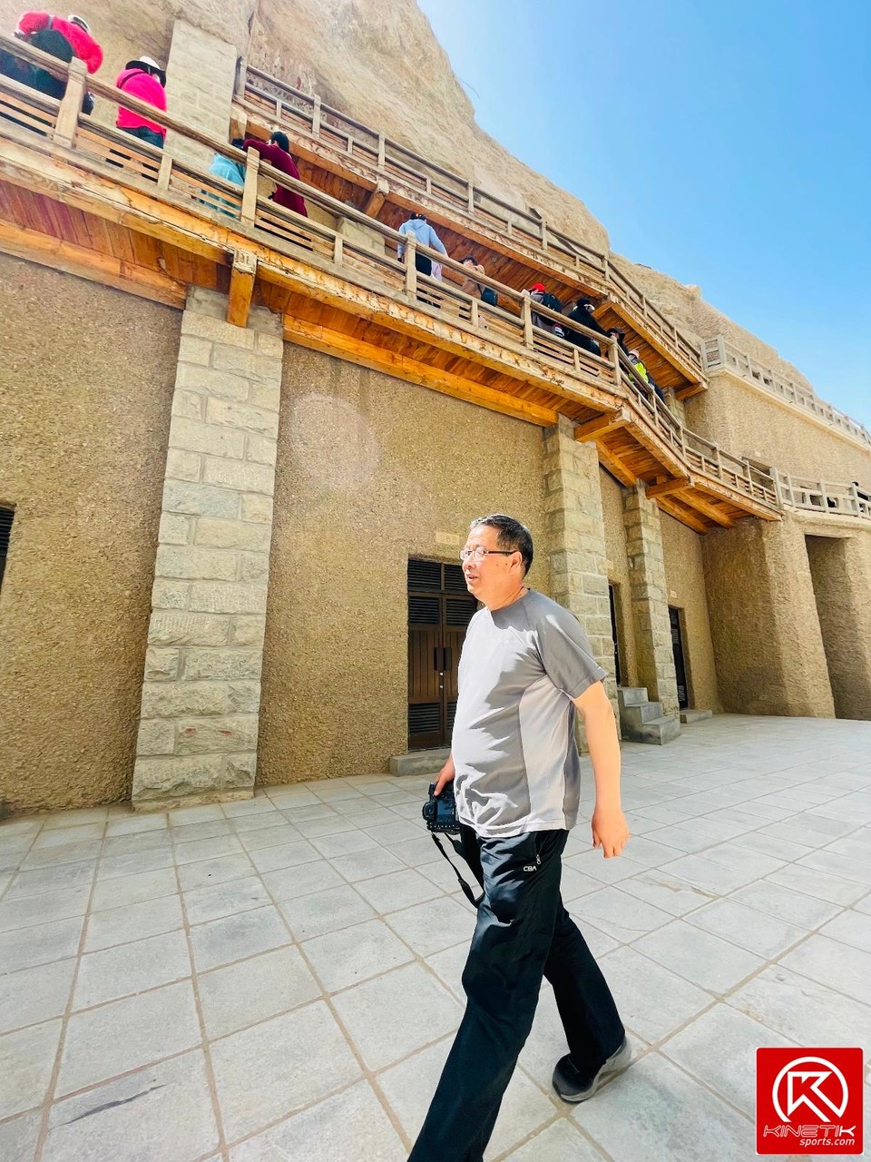 C01595FB-E11A-41FE-8E03-E2BAD331705B