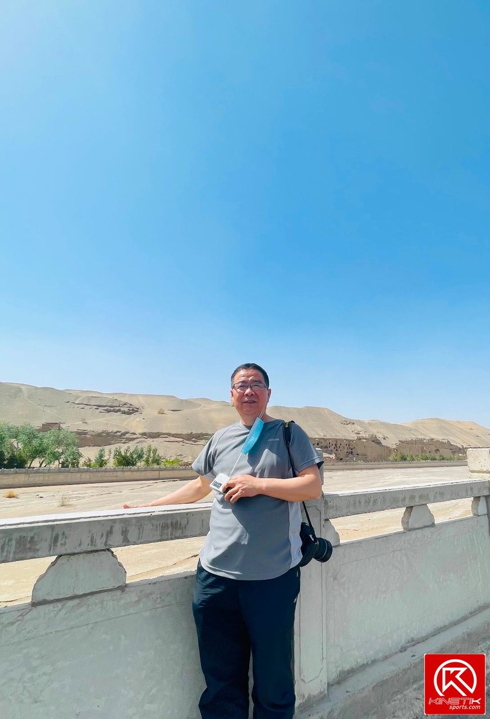 438CF283-0C39-4ECB-A15B-80FA10CD53A2