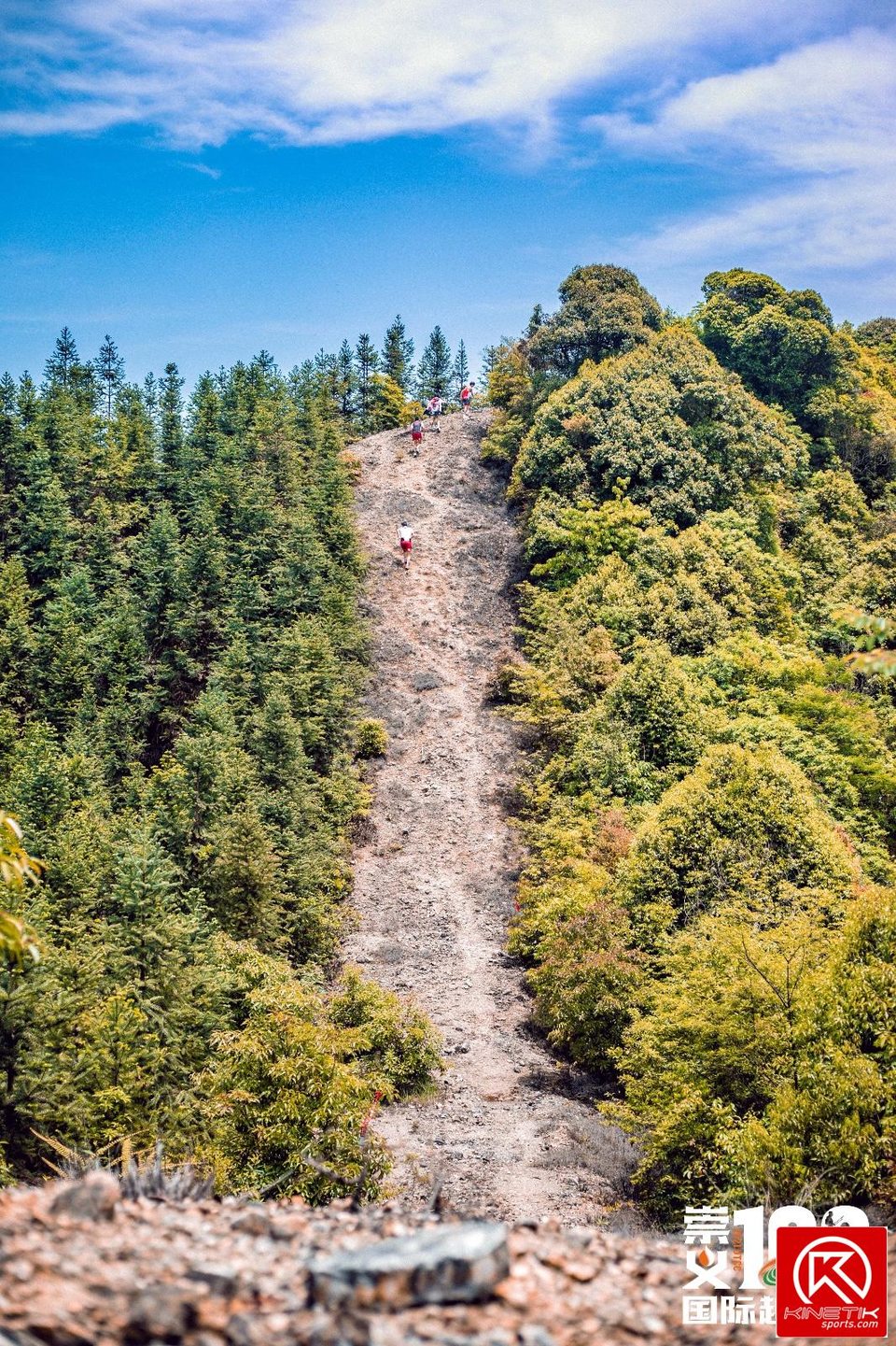 882C8553-55A4-42E7-9BCE-2E6A7BF5D2EF