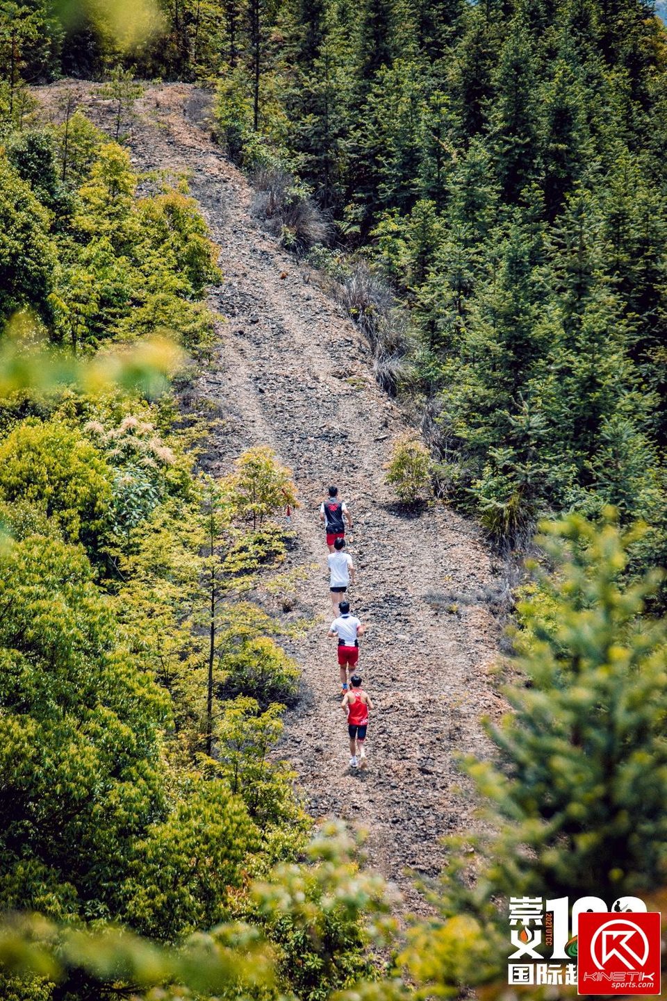 17798925-28B7-4E4B-9ED3-462F02515D25