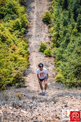 00FDB430-9540-42B8-9612-936D83FE4B29