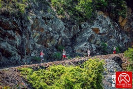 9962EFC1-75A1-41C3-A238-99973C91016F