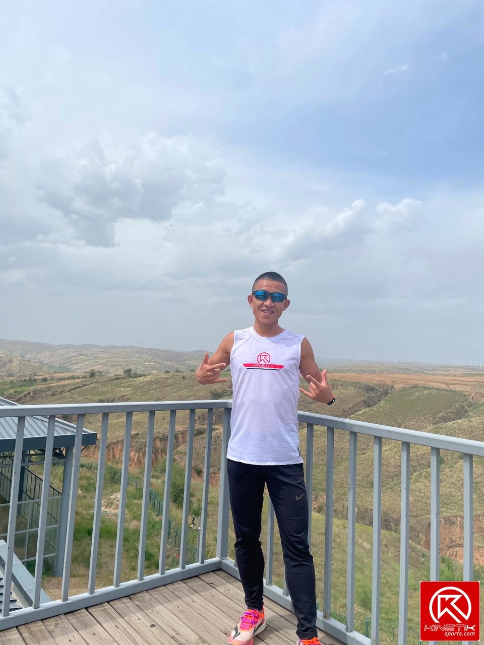 633537FF-9BE0-453E-B610-6C3572CF3311