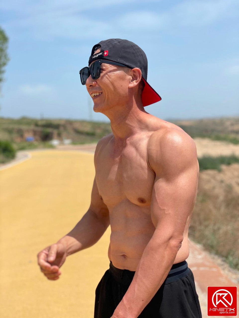 66126E03-DF48-47C6-A9FC-BDF2909BB04D