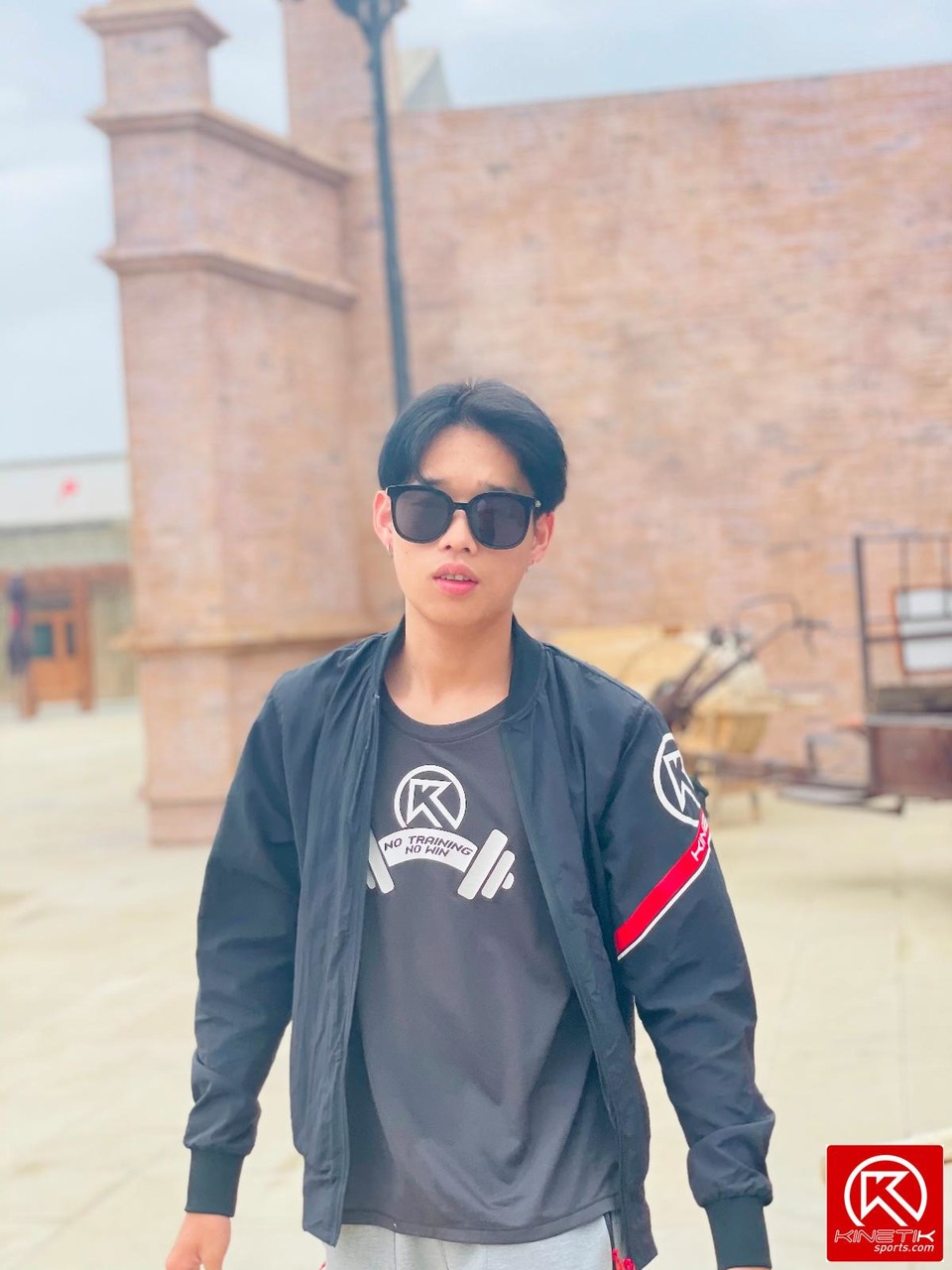 8D849538-2826-49E4-9E23-70F01480B585