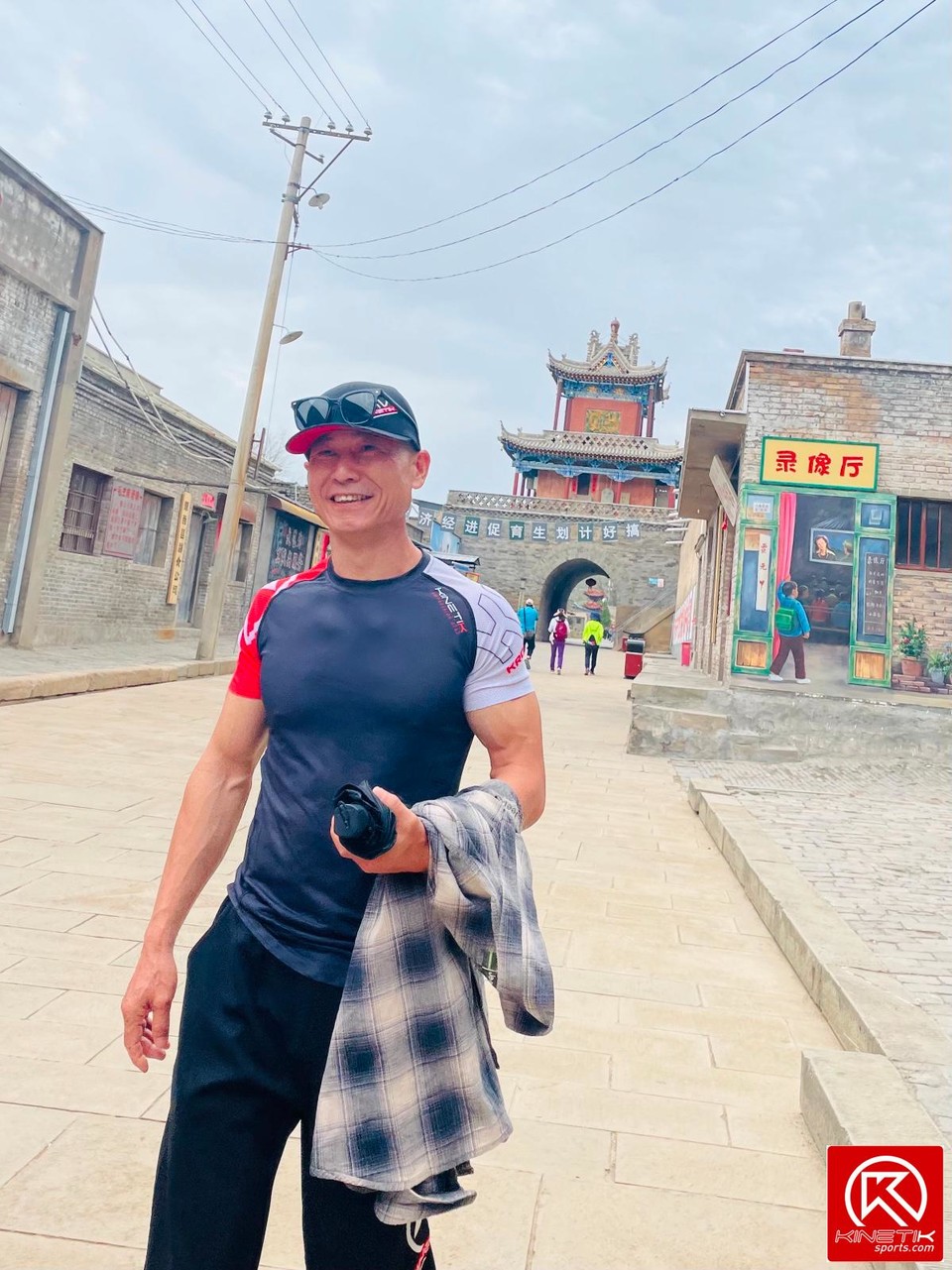 7DC49241-3C64-48D9-BF7D-128B234F8200