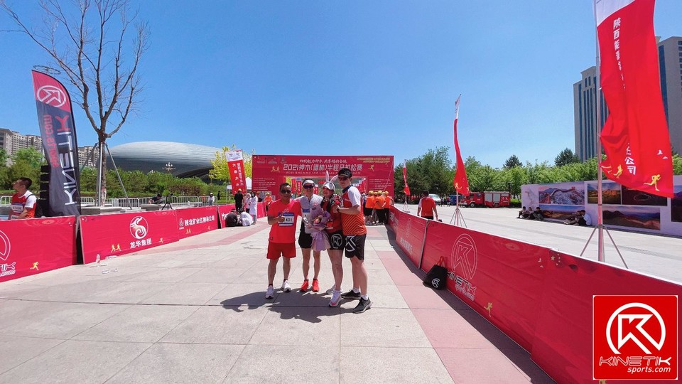 BE6B5703-BA77-4F9B-B194-261F87FA2899