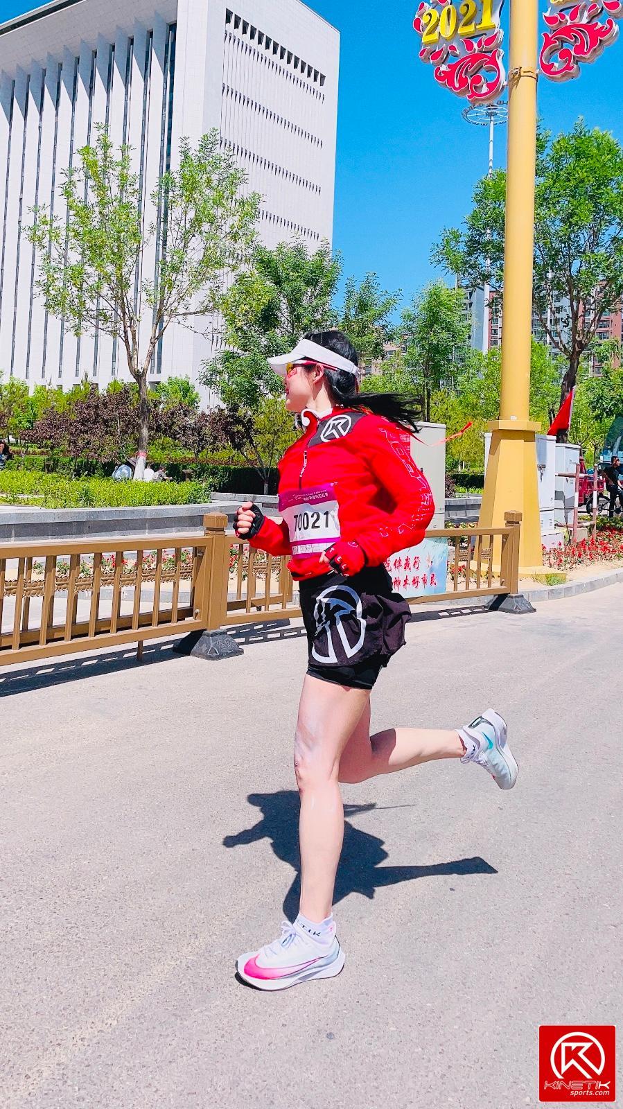 EB202BD9-0807-4B7F-B0C0-C17D9E5529BC