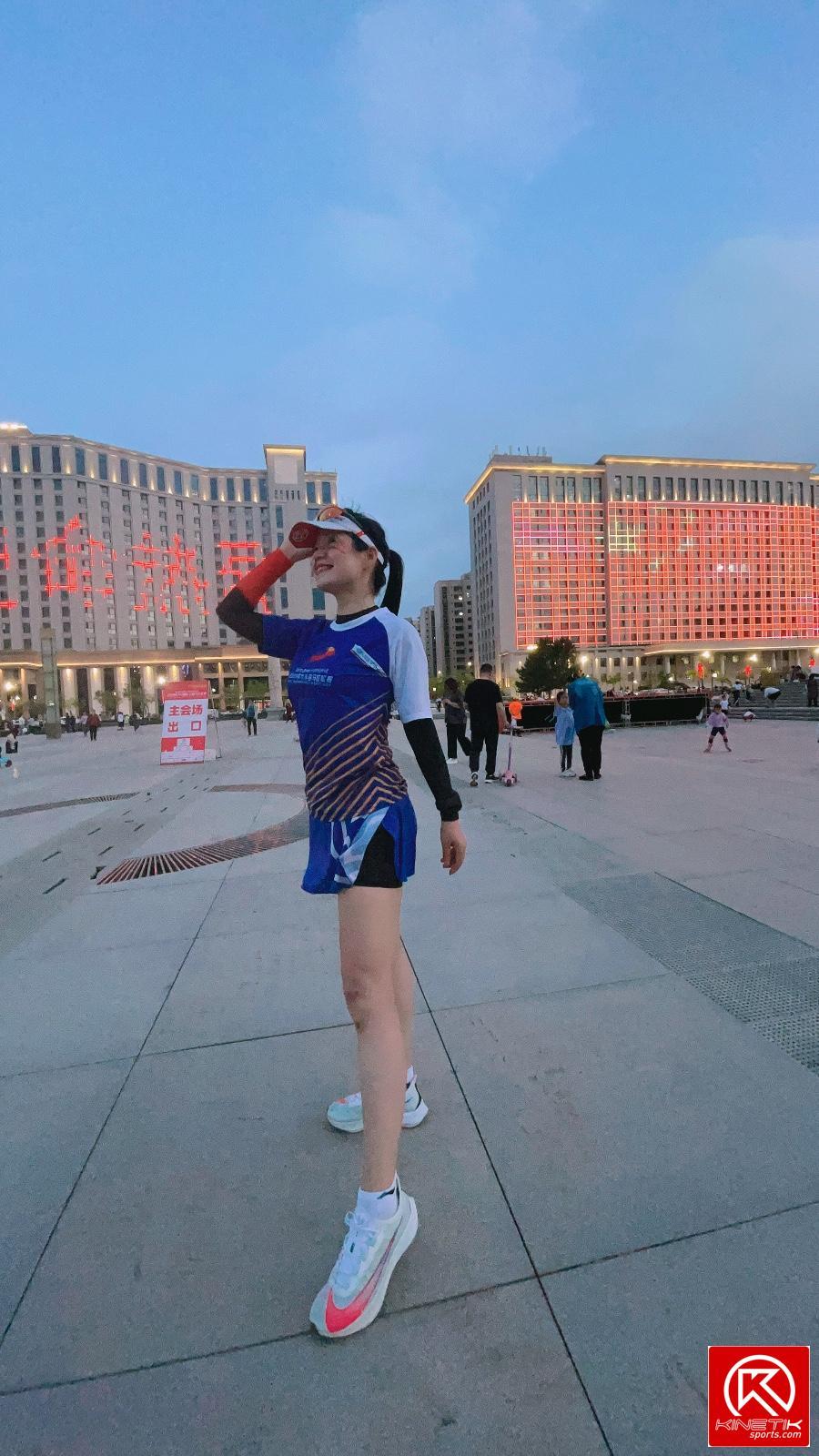 E228D82B-7A01-45E4-AF0A-86DC9E5A1171