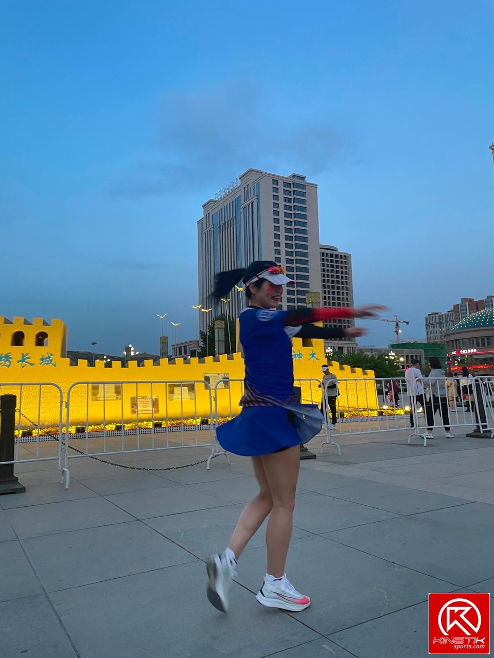 C52CFD9F-6057-468B-AFF6-53551A6E986E