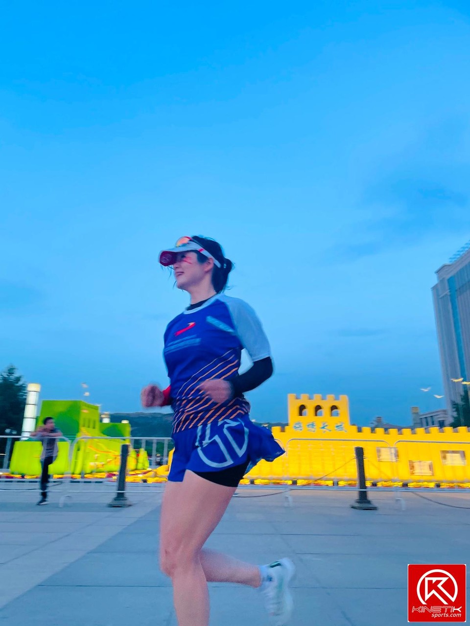 79637E96-D784-4F0C-AB5E-CD1D1B67468A