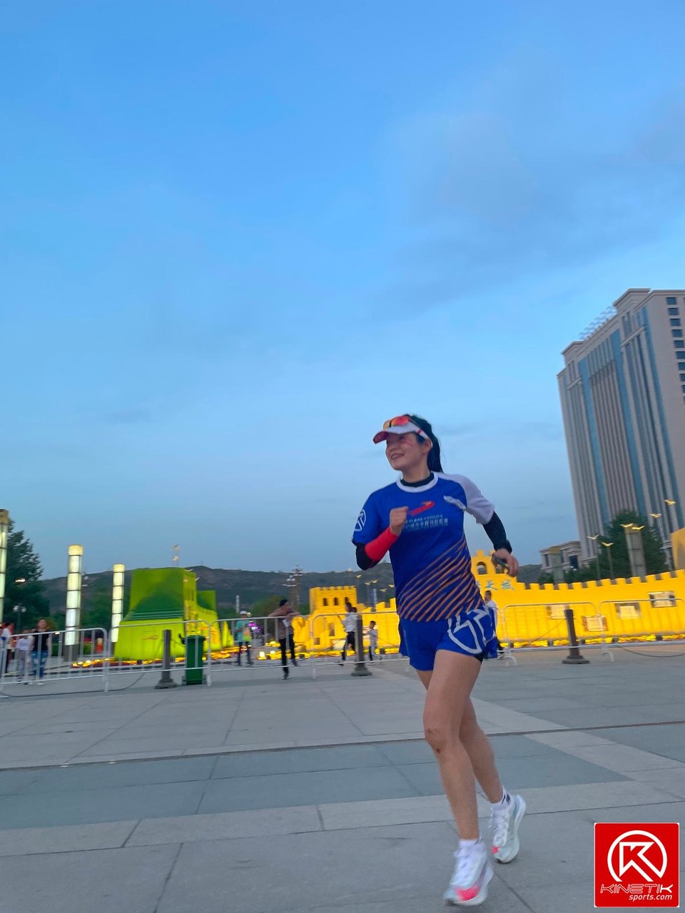 D7B9F03E-EA00-4C1C-9222-BC93AAFA4A41