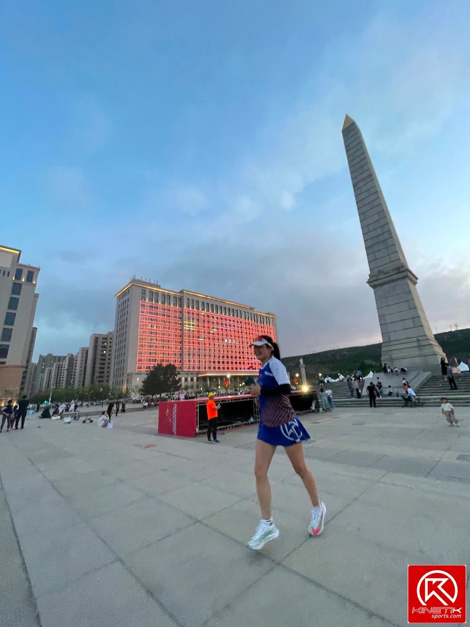 D1669FB6-AE41-4945-85AA-4459610F1FC7