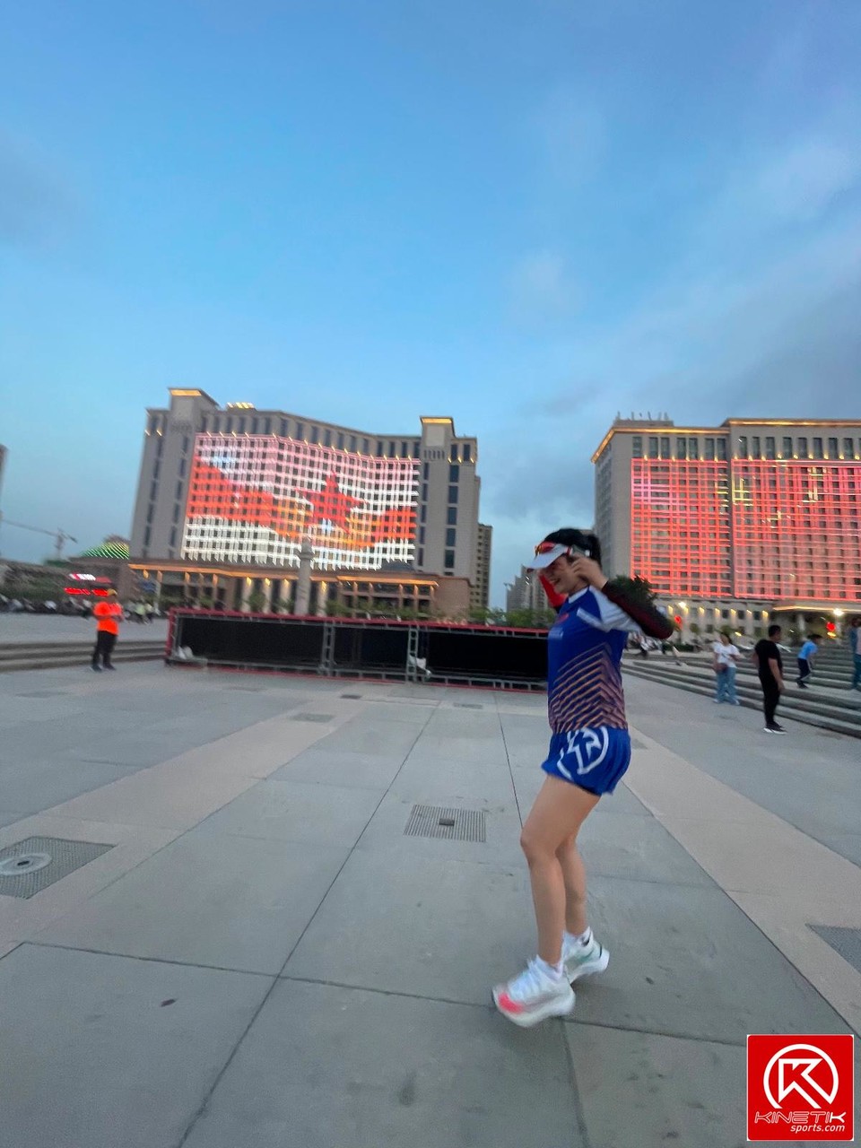 2E3F5079-3A8A-4F39-826A-37C2C1CB4597